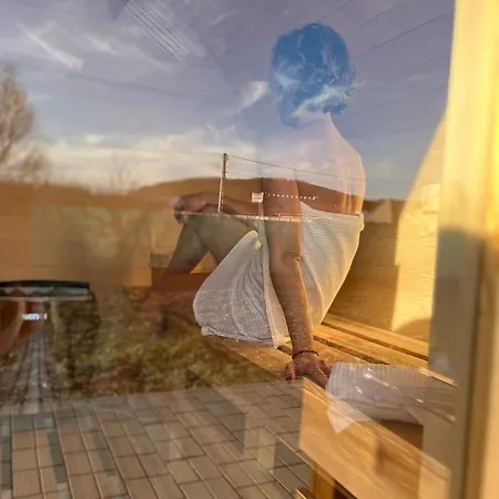 Elringat-lak Apartmanhaz Hotel de apartamente Demjén