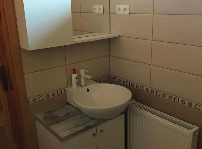 Elringat-lak Apartmanhaz Aparthotel *