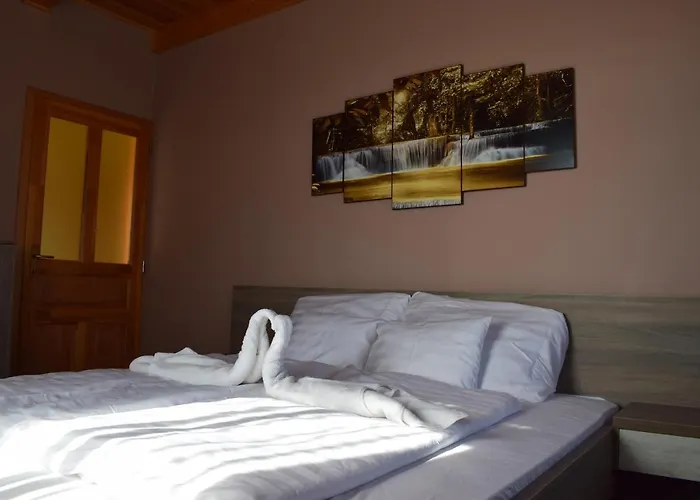 Elringat-lak Apartmanhaz Aparthotel